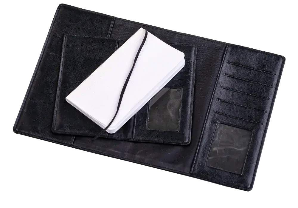 Diář denní A5 Pocket - koženka s klopami a kapsami
